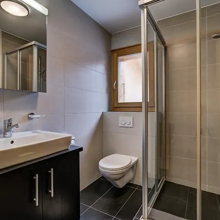 Flocon De Neige - Jacuzzi - Sauna Chalet