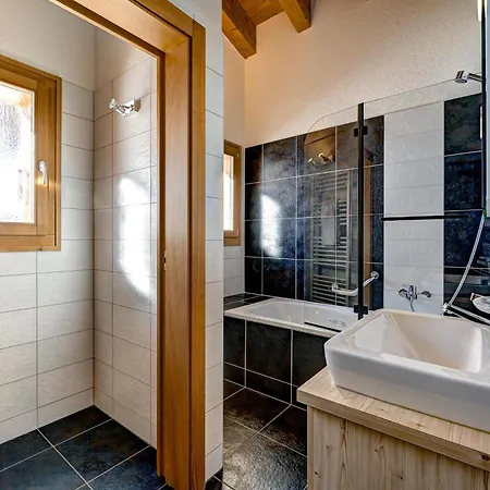 Σαλέ Flocon De Neige - Jacuzzi - Sauna *