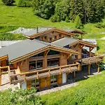 Flocon De Neige - Jacuzzi - Sauna Ла-Тзума